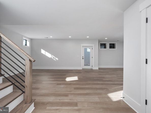 623 Echols Street SE, Vienna VA 22180