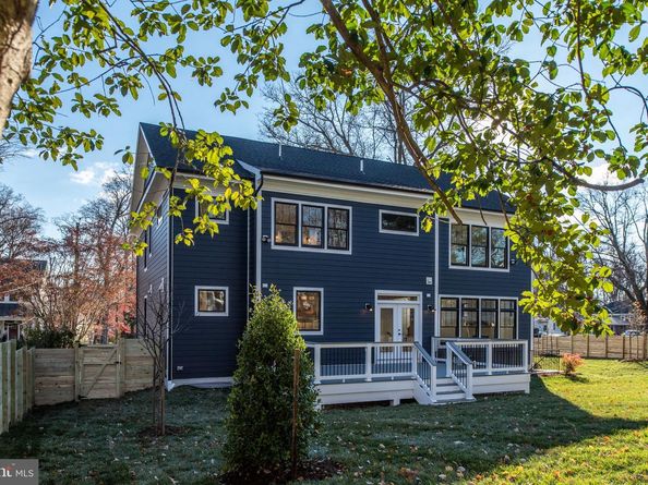 623 Echols Street SE, Vienna VA 22180