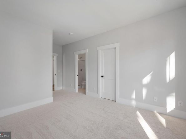 623 Echols Street SE, Vienna VA 22180