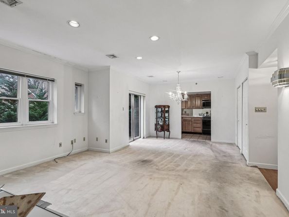 237 W Montgomery Avenue 2S, Haverford PA 19041