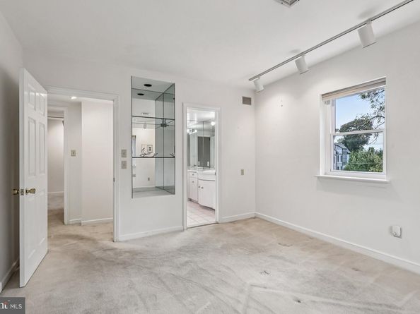 237 W Montgomery Avenue 2S, Haverford PA 19041