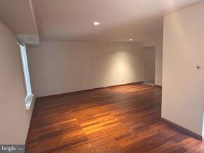 4000 Gypsy Lane 110C, Philadelphia PA 19129