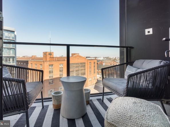 1300 4TH Street SE 715, Washington DC 20003