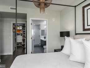 1300 4TH Street SE 715, Washington DC 20003