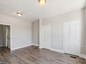 17 S 45TH Street, Philadelphia PA 19104