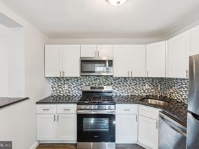 17 S 45TH Street, Philadelphia PA 19104