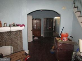 1827 W Rockland Street, Philadelphia PA 19141