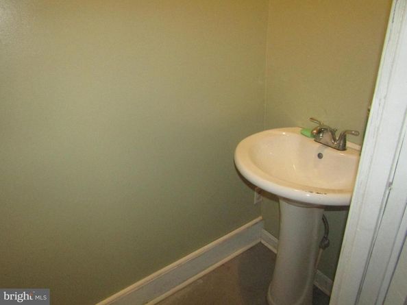 1827 W Rockland Street, Philadelphia PA 19141