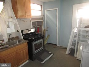 1827 W Rockland Street, Philadelphia PA 19141