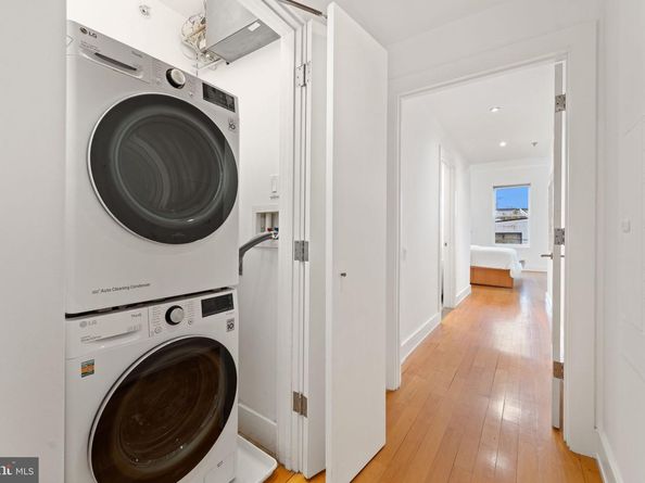 1516 R Street NW 3, Washington DC 20009