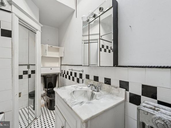 2456 76TH Avenue, Philadelphia PA 19150