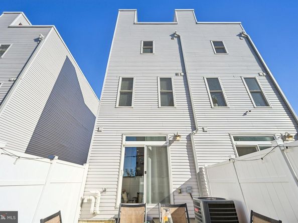 1728 N Lambert Street, Philadelphia PA 19121