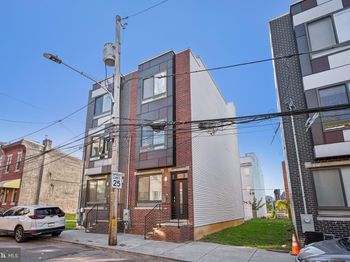 1728 N Lambert Street