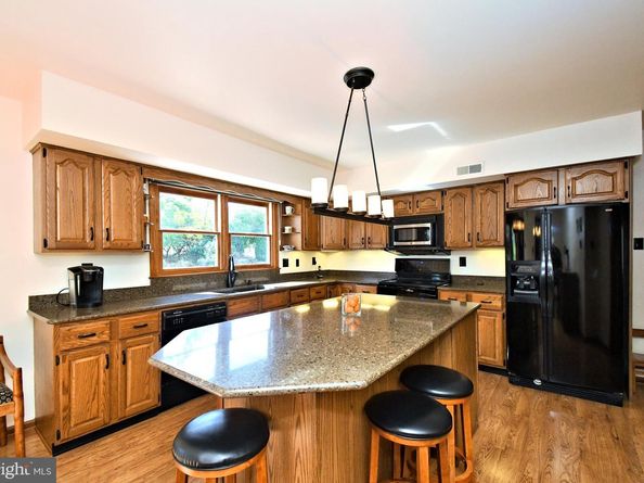 1501 Valley View Drive, Gwynedd Valley PA 19437
