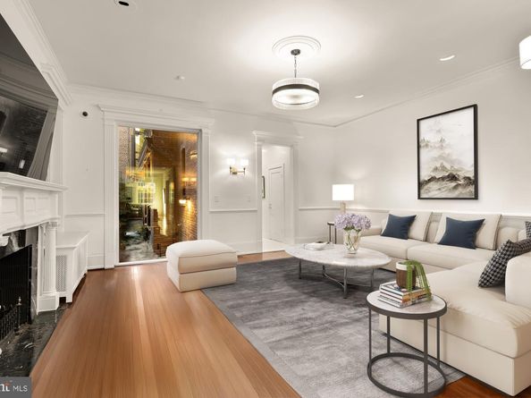 2137 R Street NW, Washington DC 20008