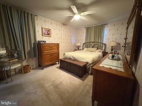 801 Charette Road, Philadelphia PA 19115