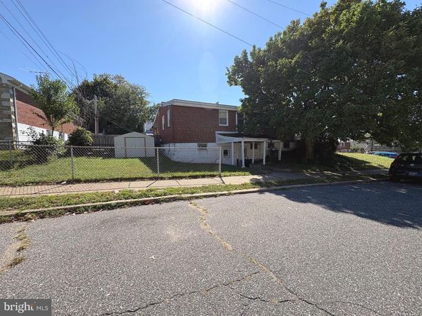 801 Charette Road, Philadelphia PA 19115