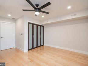 2902 S 15TH Street, Philadelphia PA 19145