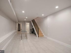 2902 S 15TH Street, Philadelphia PA 19145