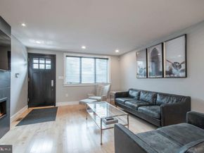 2902 S 15TH Street, Philadelphia PA 19145