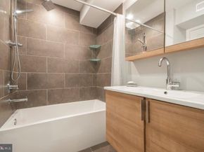 2902 S 15TH Street, Philadelphia PA 19145