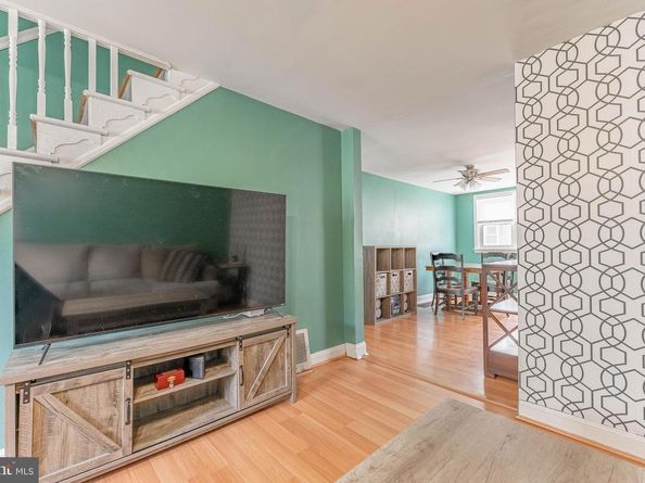 872 Fairfax Road, Drexel Hill PA 19026