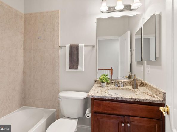 4025 Columbia Pike, Arlington VA 22204