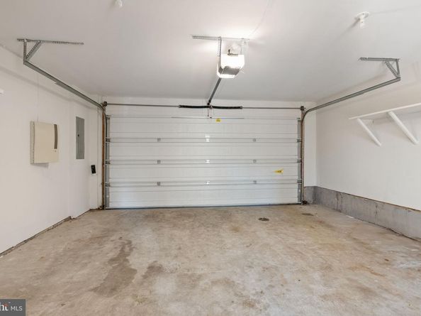 4025 Columbia Pike, Arlington VA 22204