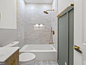 2062 E Arizona Street, Philadelphia PA 19125
