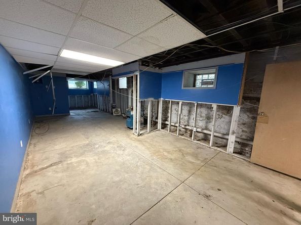 5516 N Marshall Street, Philadelphia PA 19120