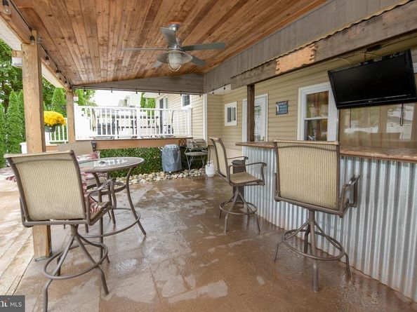 229 Walton Drive, Morrisville PA 19067