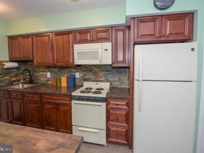 229 Walton Drive, Morrisville PA 19067
