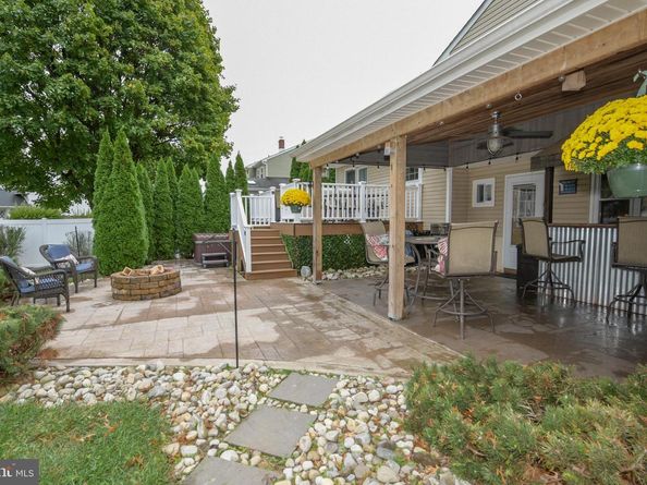 229 Walton Drive, Morrisville PA 19067