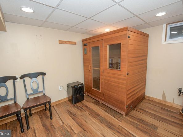 229 Walton Drive, Morrisville PA 19067