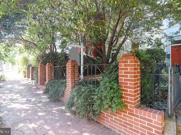 1414 North Carolina Avenue NE, Washington DC 20002