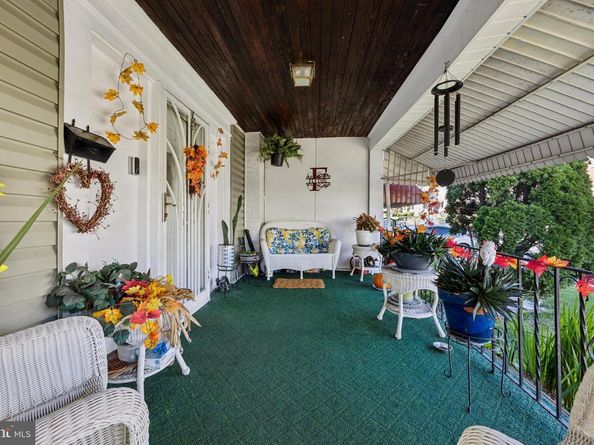 722 Yeadon Avenue, Lansdowne PA 19050
