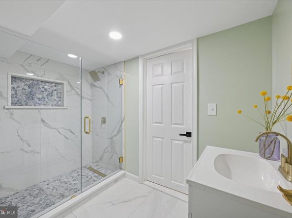 5928 Ellsworth Street, Philadelphia PA 19143