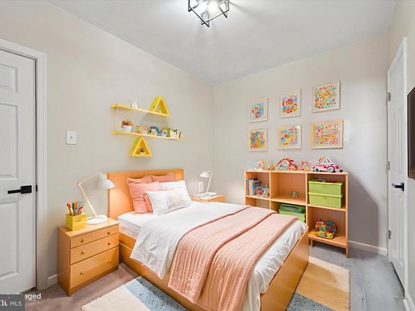 5928 Ellsworth Street, Philadelphia PA 19143
