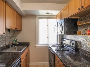 717 Brandywine Street SE 303, Washington DC 20032