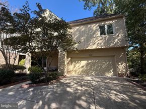 2031 Beacon Place, Reston VA 20191