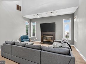 2031 Beacon Place, Reston VA 20191