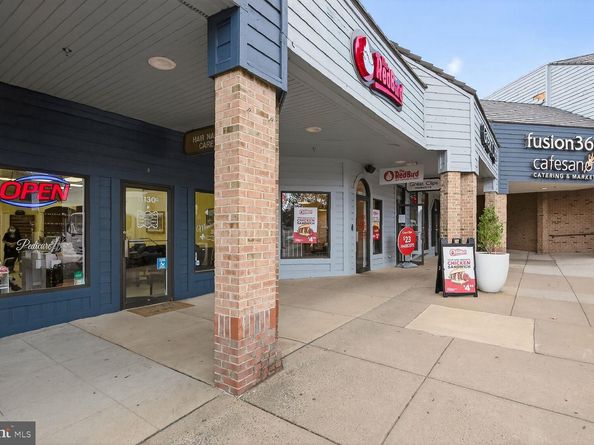 2031 Beacon Place, Reston VA 20191