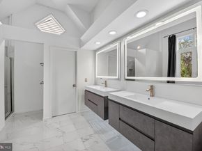 2031 Beacon Place, Reston VA 20191
