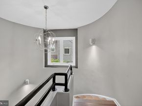 2031 Beacon Place, Reston VA 20191