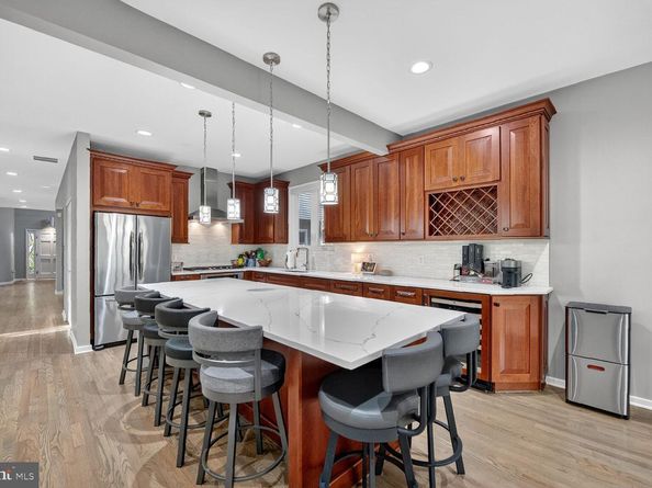 2031 Beacon Place, Reston VA 20191