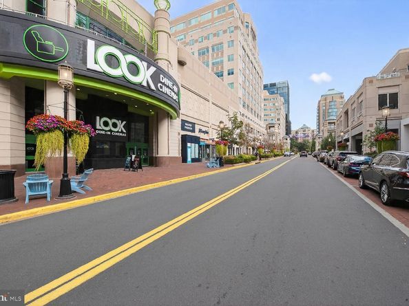 2031 Beacon Place, Reston VA 20191