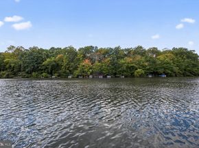 2031 Beacon Place, Reston VA 20191