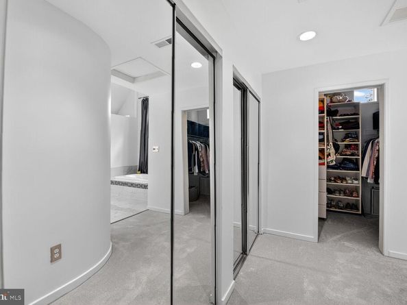 2031 Beacon Place, Reston VA 20191