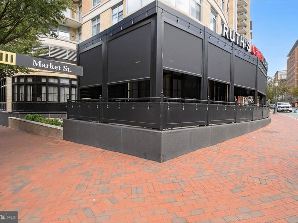 2031 Beacon Place, Reston VA 20191