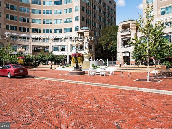 2031 Beacon Place, Reston VA 20191